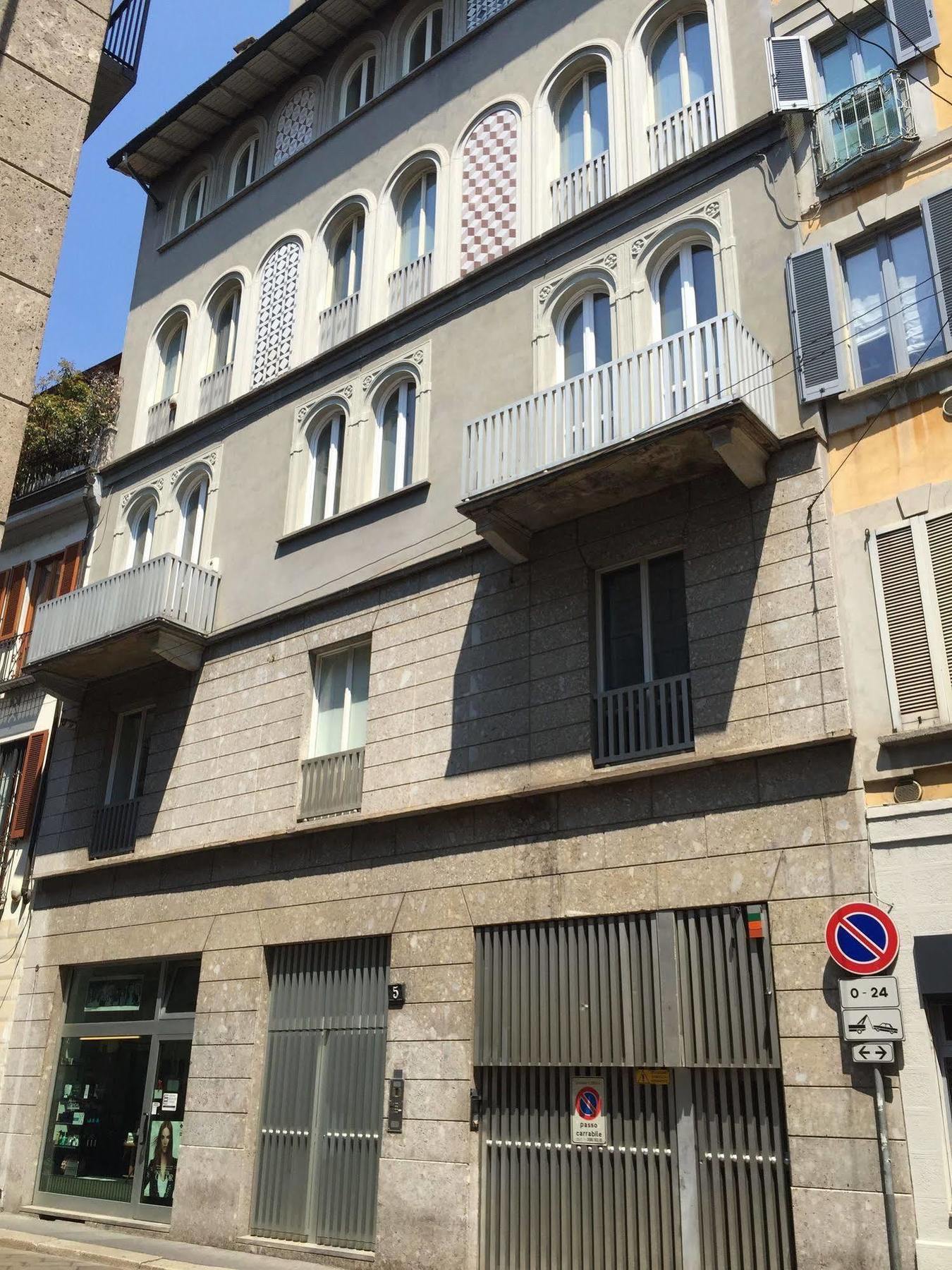 Duomo House Apartment Milan Bagian luar foto