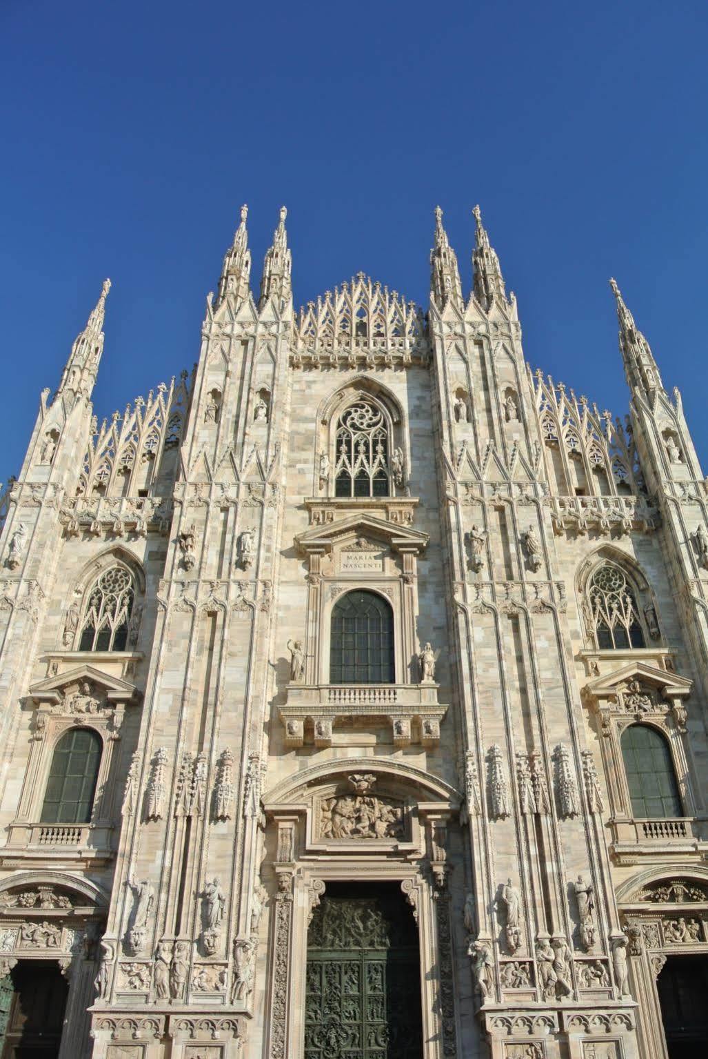 Duomo House Apartment Milan Bagian luar foto