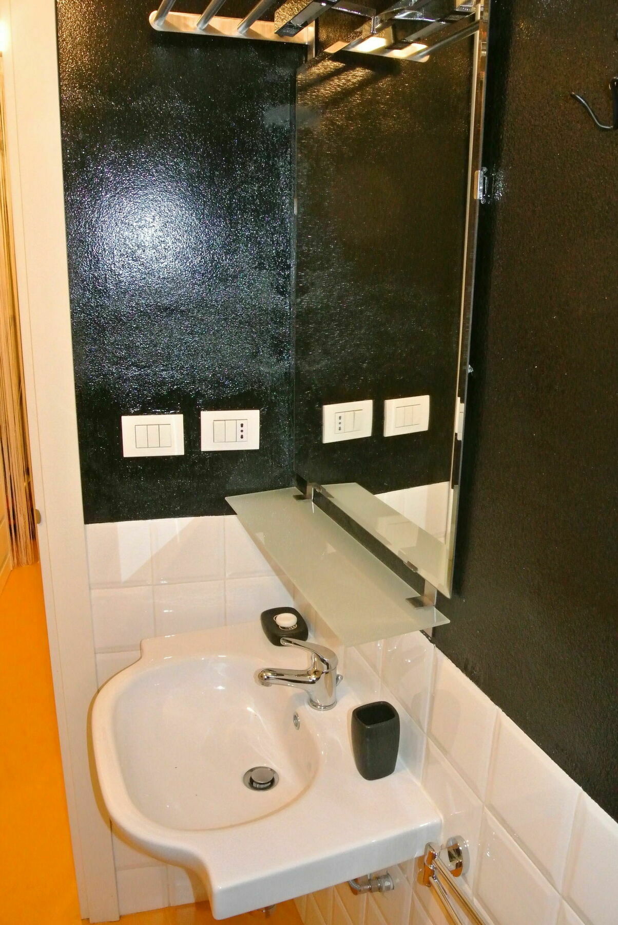 Duomo House Apartment Milan Bagian luar foto